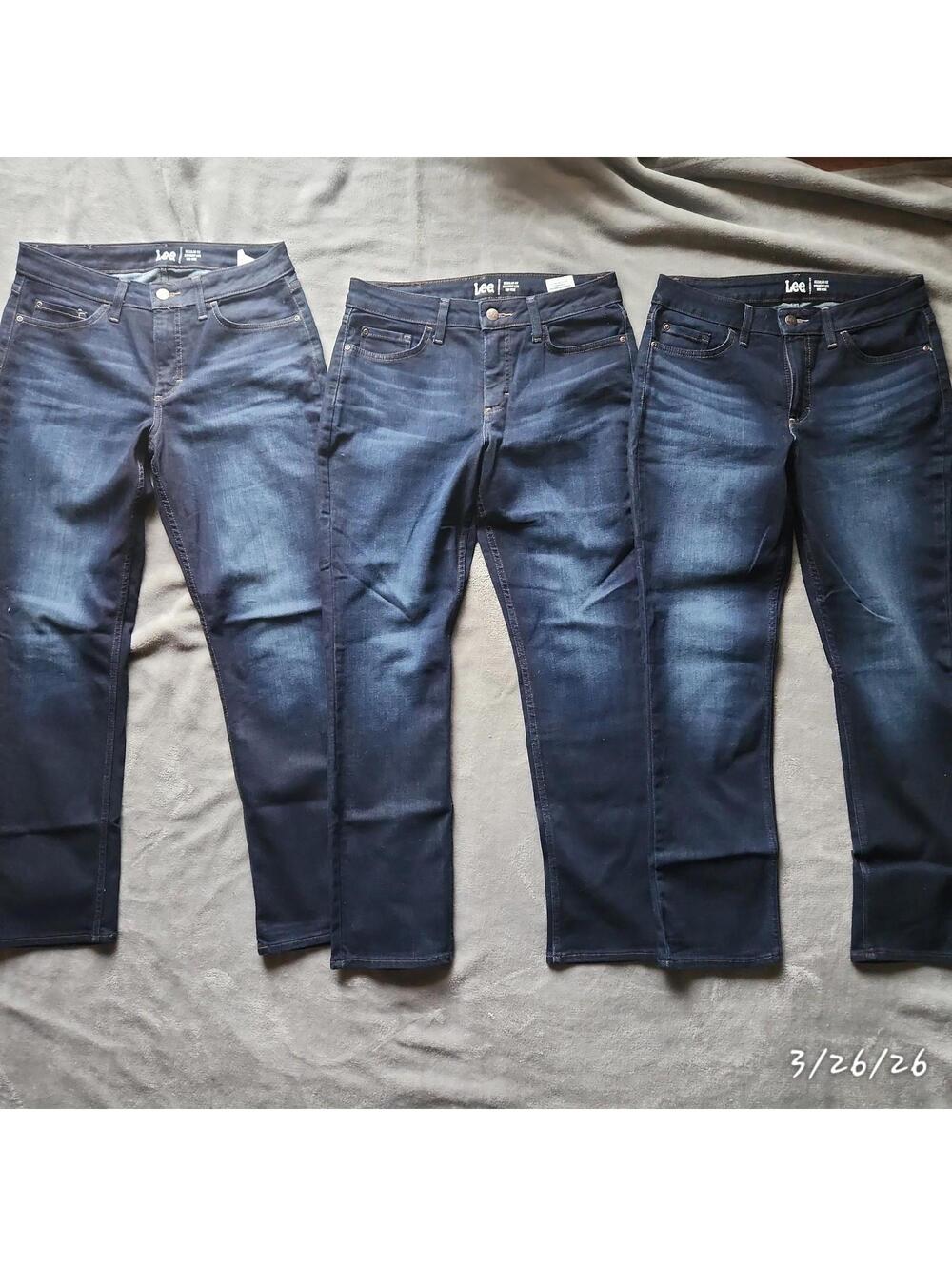 Woman's Lee Jeans NWT Size 10M